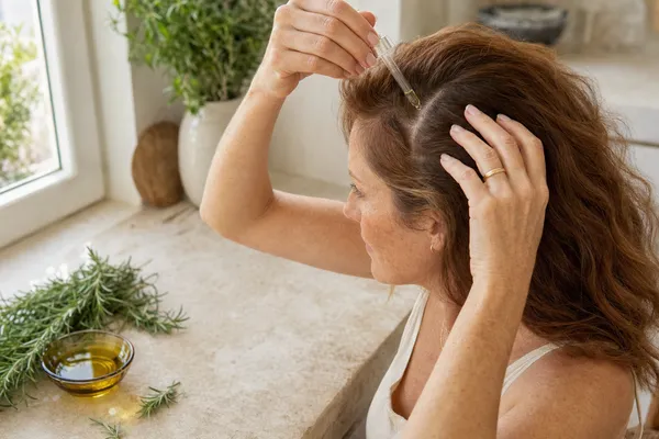 Romarin Cheveux : Huile, Eau, Serum