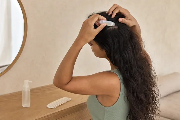 Sérum Cuir Chevelu ou Longueurs : Où l’Appliquer